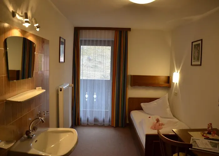 Zur Gemütlichkeit Pensión